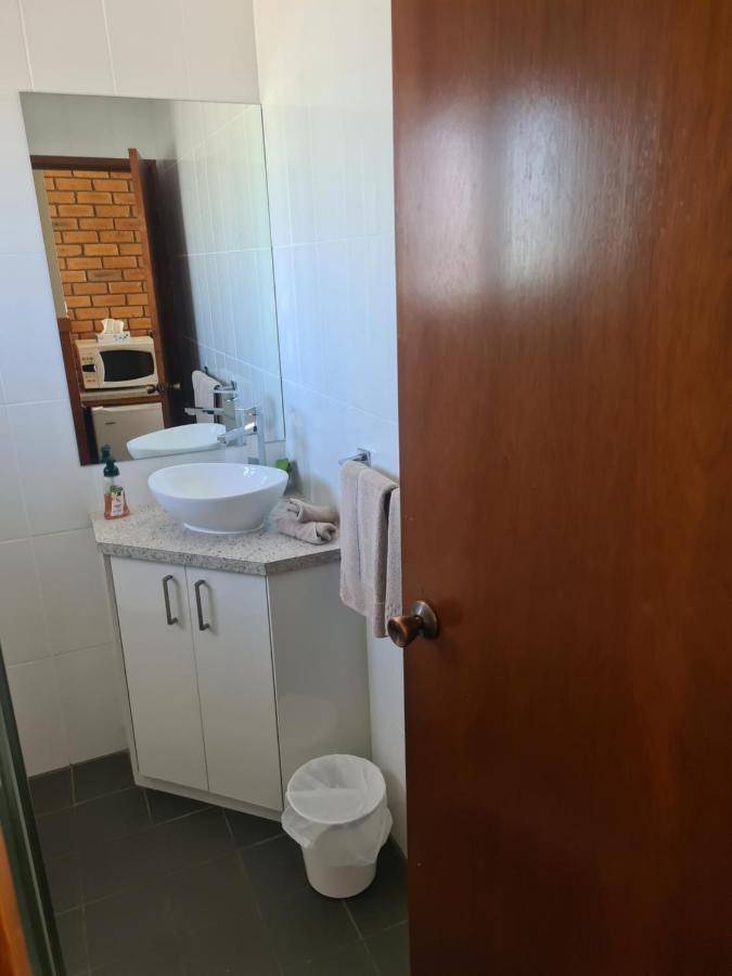 Regency Court Motel Cobram Exterior foto